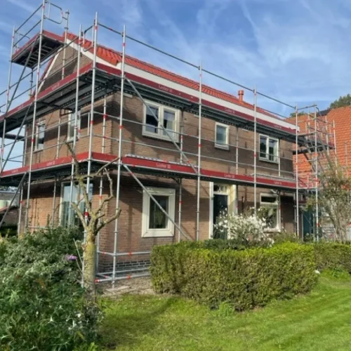 Renovatie met het Layher AGS-steigersysteem